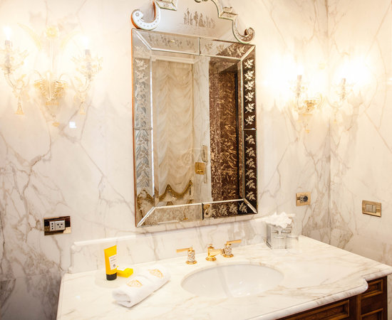 Italian marble bathroom in a Danieli suite